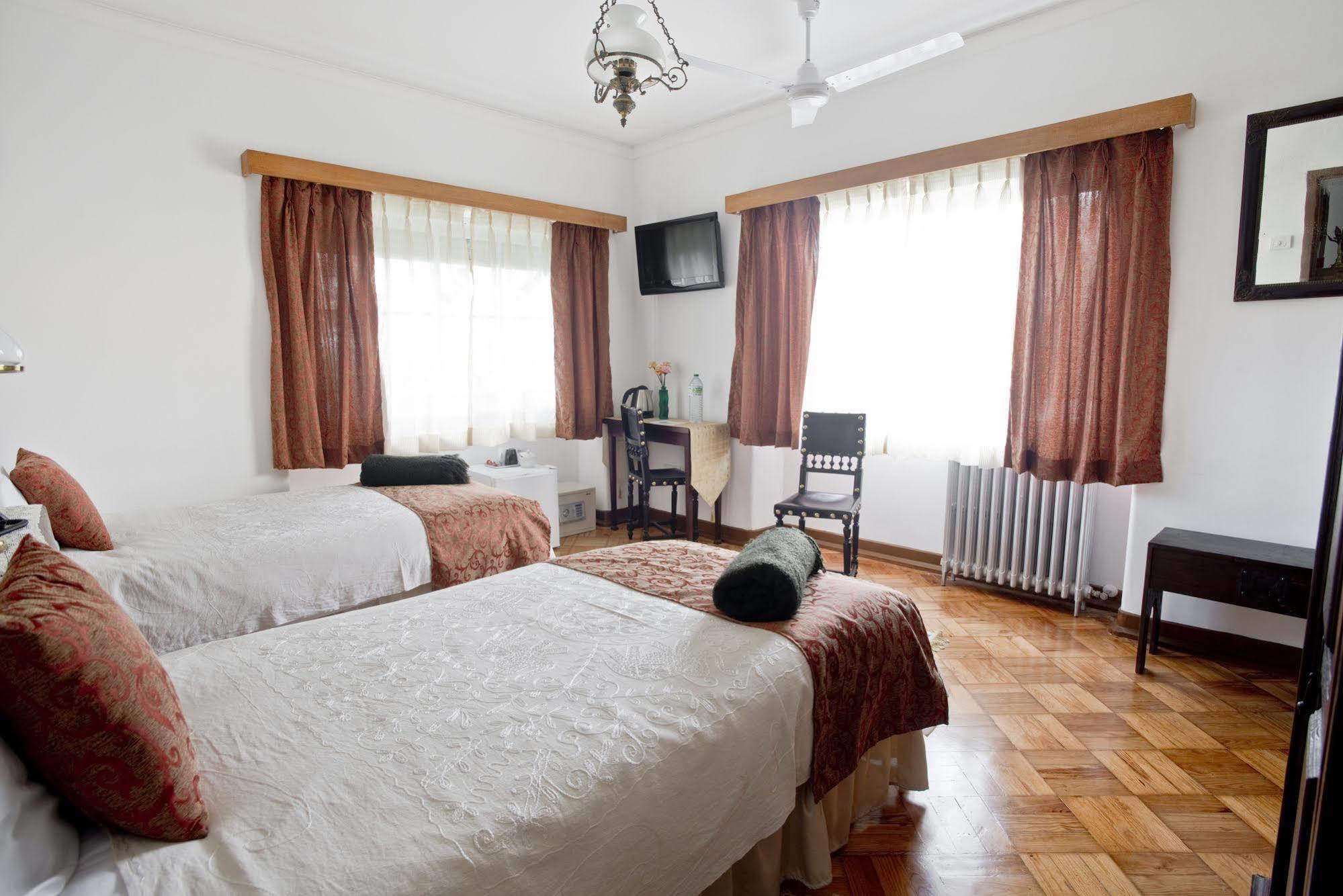 Casa Shanti Niketan إستوريل المظهر الخارجي الصورة